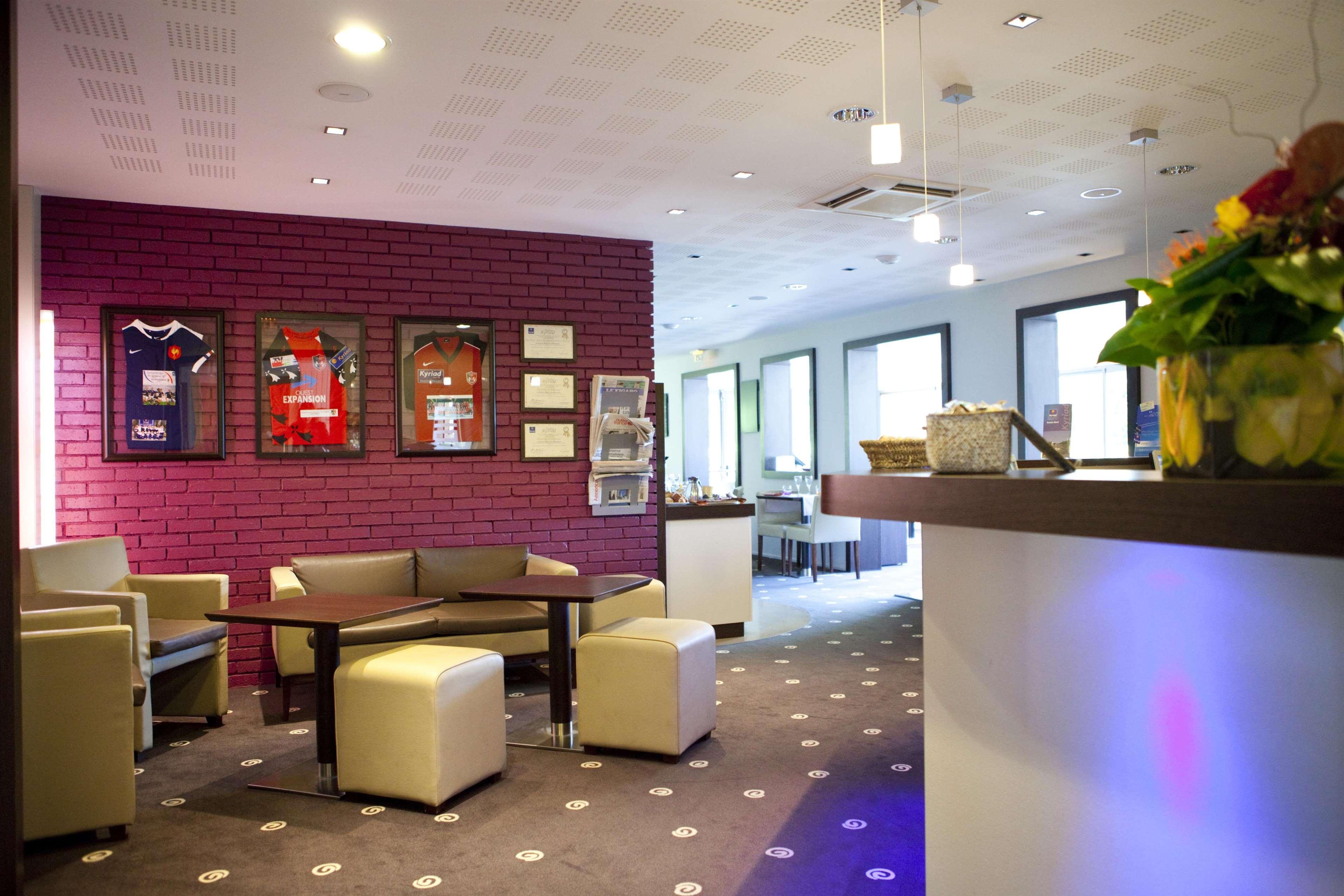 Kyriad Rennes Nord Hotel Exterior photo